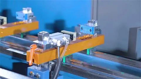 JH-CNC-3200-Automatic Material Pressing System